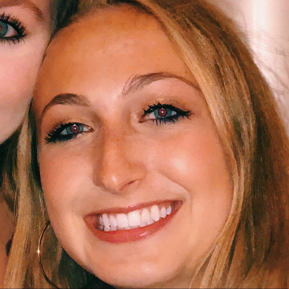 Meet your Posher, Maddie